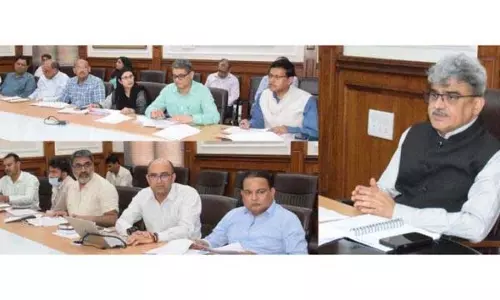 मुख्य सचिव ने PMGSY-IV के तहत अंतिम मील तक कनेक्टिविटी बढ़ाने पर जोर दिया मुख्य सचिव ने PMGSY-IV के तहत अंतिम मील तक कनेक्टिविटी बढ़ाने पर जोर दिया