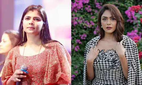 चिन्मयी श्रीपदा ने मृणाल ठाकुर के बारे में अश्लील पोस्ट शेयर करने वाले एक्स यूजर की आलोचना की चिन्मयी श्रीपदा ने मृणाल ठाकुर के बारे में अश्लील पोस्ट शेयर करने वाले एक्स यूजर की आलोचना की