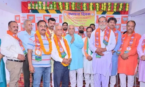 लोगों को पार्टी की विचारधारा से जोड़ें भाजपा कार्यकर्ता: Kaul लोगों को पार्टी की विचारधारा से जोड़ें भाजपा कार्यकर्ता: Kaul