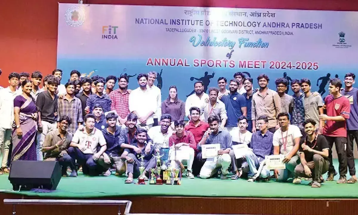 NIT में वार्षिक खेल दिवस पर भव्य समारोह आयोजित