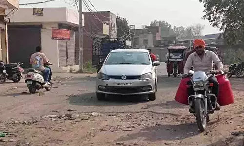 भगतांवाला सड़क पर गड्ढे होने से खरीद में देरी की संभावना: Arhtiyas