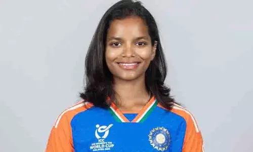 महिला क्रिकेटरों त्रिशा, धृति का चयन बेंगलुरु , BCCI अंडर-19 शिविर में भाग लेने के लिए किया