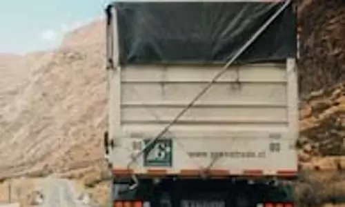 ग्रीनलाइन मोबिलिटी 275 मिलियन डॉलर से भारी ट्रकों को हरित बनाएगी