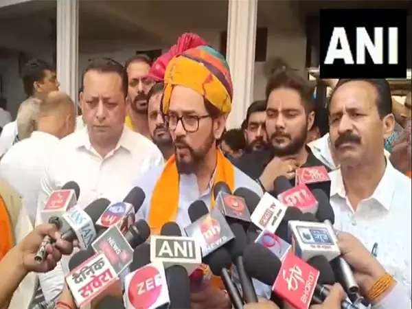 तहव्वुर राणा के प्रत्यर्पण के बाद Anurag Thakur ने कांग्रेस पर निशाना साधा तहव्वुर राणा के प्रत्यर्पण के बाद Anurag Thakur ने कांग्रेस पर निशाना साधा