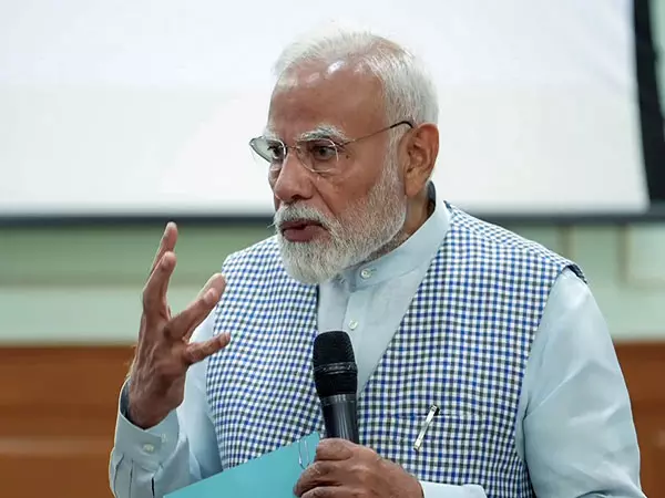 दिल्ली के स्वास्थ्य क्षेत्र से जुड़ा क्रांतिकारी कदम: आयुष्मान भारत योजना पर PM Modi दिल्ली के स्वास्थ्य क्षेत्र से जुड़ा क्रांतिकारी कदम: आयुष्मान भारत योजना पर PM Modi