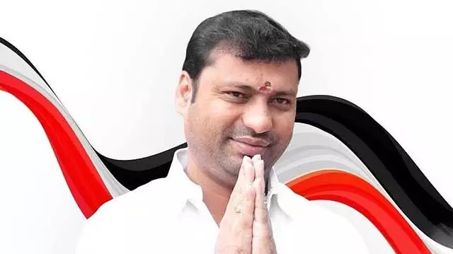 MGR युवा विंग के सचिव ने AIADMK से इस्तीफा दिया MGR युवा विंग के सचिव ने AIADMK से इस्तीफा दिया