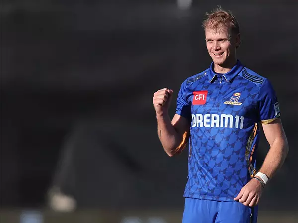 Corbin Bosch को 2025 सीजन से बाहर होने के कारण पाकिस्तान सुपर लीग से एक साल के लिए निलंबित कर दिया गया Corbin Bosch को 2025 सीजन से बाहर होने के कारण पाकिस्तान सुपर लीग से एक साल के लिए निलंबित कर दिया गया