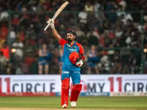 KL Rahul आईपीएल में शीर्ष 10 रन बनाने वालों की सूची में शामिल हुए, लक्ष्य का पीछा करते हुए शानदार प्रदर्शन जारी रखा KL Rahul आईपीएल में शीर्ष 10 रन बनाने वालों की सूची में शामिल हुए, लक्ष्य का पीछा करते हुए शानदार प्रदर्शन जारी रखा