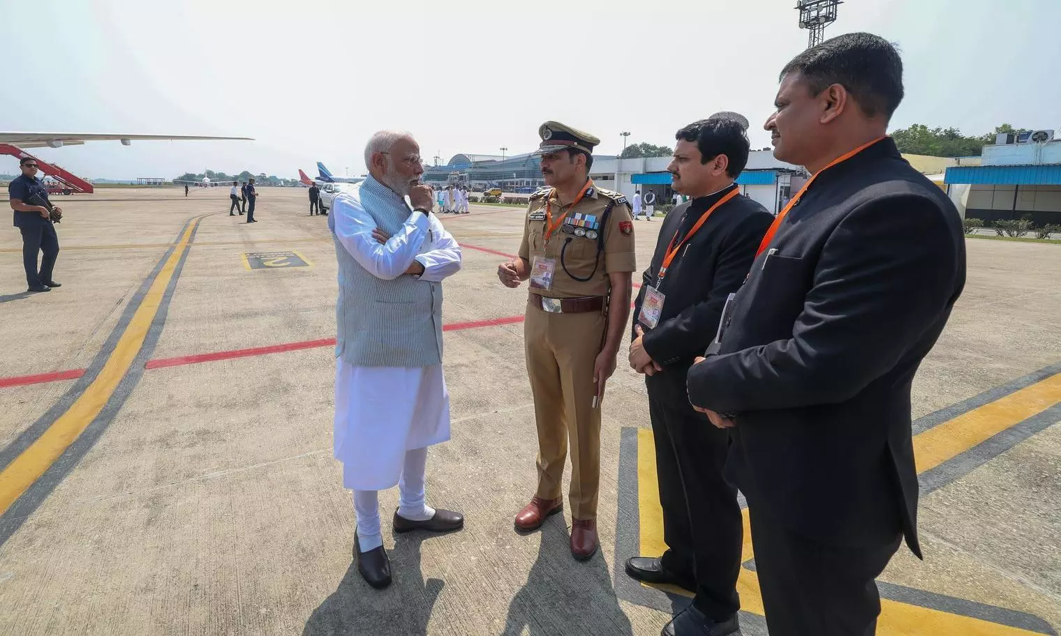 Varanasi: पीएम मोदी ने सामूहिक दुष्कर्म मामले पर अधिकारियों से ली जानकारी Varanasi: पीएम मोदी ने सामूहिक दुष्कर्म मामले पर अधिकारियों से ली जानकारी