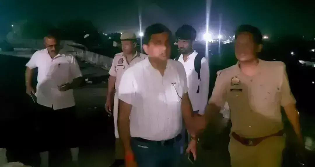 Mirzapur: गौतस्कर को लगी गोली, 50 गौवंश सुरक्षित Mirzapur: गौतस्कर को लगी गोली, 50 गौवंश सुरक्षित