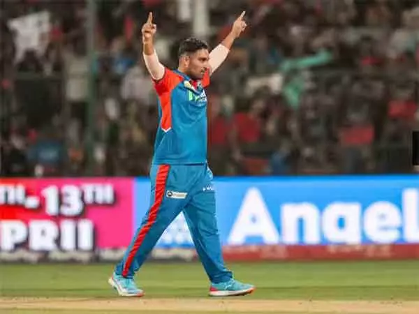 वरुण आरोन ने RCB पर जीत के बाद डीसी के विप्रज निगम को निवेश के लिए बढ़िया मूल्य बताया वरुण आरोन ने RCB पर जीत के बाद डीसी के विप्रज निगम को निवेश के लिए बढ़िया मूल्य बताया