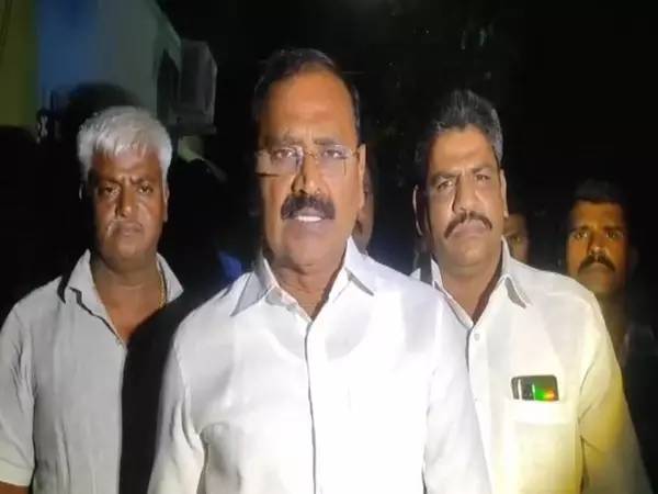 TTD गौशाला में बड़ी संख्या में गायें मर रही हैं: ट्रस्ट के पूर्व अध्यक्ष TTD गौशाला में बड़ी संख्या में गायें मर रही हैं: ट्रस्ट के पूर्व अध्यक्ष