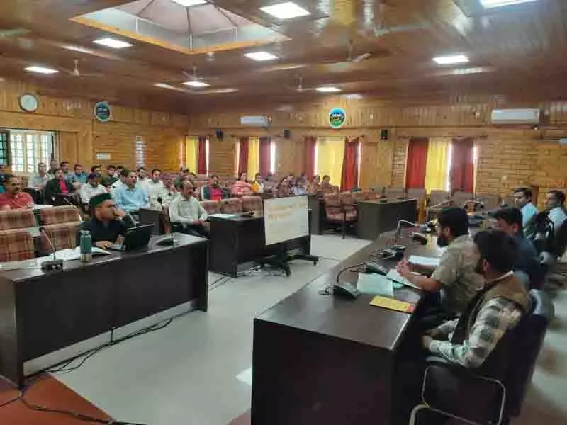 Chamba के अधिकारियों के लिए वन अधिकार अधिनियम पर कार्यशाला आयोजित Chamba के अधिकारियों के लिए वन अधिकार अधिनियम पर कार्यशाला आयोजित