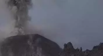 चिली में लागुना डेल मौले ज्वालामुखी क्षेत्र में भूकंपीय गतिविधियां तेज़ चिली में लागुना डेल मौले ज्वालामुखी क्षेत्र में भूकंपीय गतिविधियां तेज़