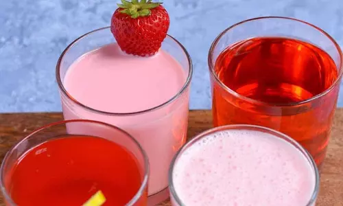 Rooh Afza Sharbat: गर्मी से राहत देने के साथ पेट को रखता है ठंडा Rooh Afza Sharbat: गर्मी से राहत देने के साथ पेट को रखता है ठंडा