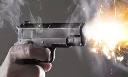 युवती को गोली मारने वाला मुख्य आरोपी गिरफ्तार युवती को गोली मारने वाला मुख्य आरोपी गिरफ्तार