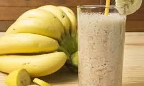 smoothie: दिन की शुरुआत करें अखरोट और केले से बनी स्मूदी से smoothie: दिन की शुरुआत करें अखरोट और केले से बनी स्मूदी से