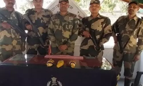 BSF ने हाशिमपुरा के पास 1.666 किलोग्राम वजन की हेरोइन के तीन पैकेट बरामद किए