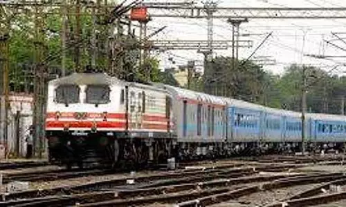Tamil Nadu: इरोड-सेनगोट्टई ट्रेन सेवा में आज बदलाव Tamil Nadu: इरोड-सेनगोट्टई ट्रेन सेवा में आज बदलाव