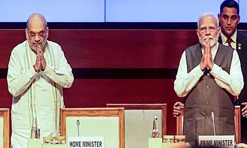 PM Modi और अमित शाह ने महात्मा फुले को उनकी जयंती पर श्रद्धांजलि दी PM Modi और अमित शाह ने महात्मा फुले को उनकी जयंती पर श्रद्धांजलि दी