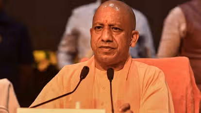 Lucknow: खराब मौसम से प्रभावित किसानों को त्वरित राहत देने के आदेश