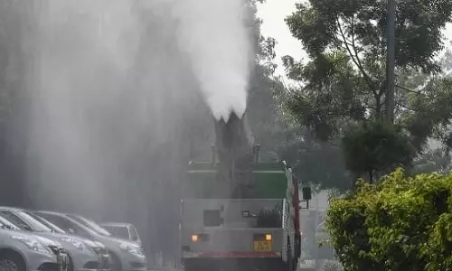 Delhi सरकार साल भर प्रदूषण से निपटने के लिए 1K स्प्रिंकलर लगाएगी