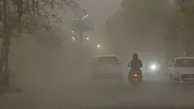 Jaipur: मौसम विभाग का अलर्ट: तेज हवाएं और बिजली गिरने की आशंका Jaipur: मौसम विभाग का अलर्ट: तेज हवाएं और बिजली गिरने की आशंका