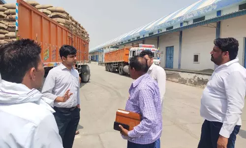 Haryana : गेहूं सीजन शुरू होने पर अधिकारियों ने सिरसा मंडियों का दौरा किया Haryana : गेहूं सीजन शुरू होने पर अधिकारियों ने सिरसा मंडियों का दौरा किया