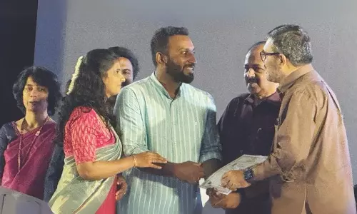 Kerala : मलयाली अब दुनिया में कहीं से भी केवल 10 मिनट में अपनी शादी का पंजीकरण करा सकते