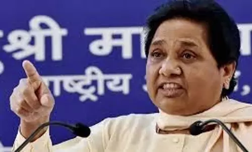 वक्फ अधिनियम को निलंबित कर पुनर्विचार करें केंद्र: Mayawati