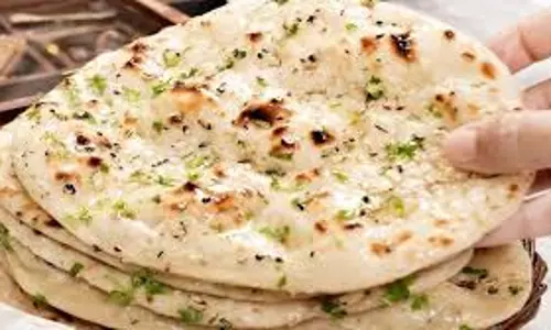 Restaurant जैसी बटर नान, नोट करें आसान रेसिपी