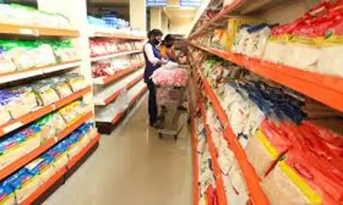 Kerala : विशु से पहले सप्लायको ने आवश्यक वस्तुओं की कीमतों में कटौती की