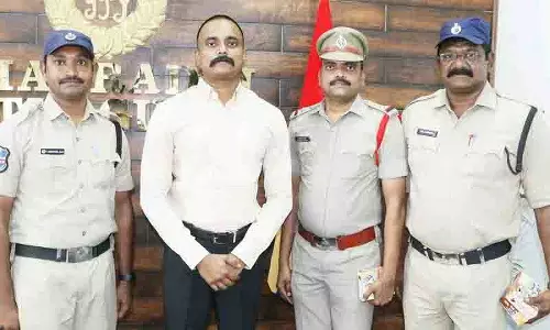 Kothagudem में दो नाबालिगों से बलात्कार के मामले में अदालत ने व्यक्ति को आजीवन कारावास की सजा सुनाई Kothagudem में दो नाबालिगों से बलात्कार के मामले में अदालत ने व्यक्ति को आजीवन कारावास की सजा सुनाई