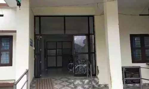 पीरुमेदु तालुक अस्पताल के ICU में तत्काल उपचार की आवश्यकता पीरुमेदु तालुक अस्पताल के ICU में तत्काल उपचार की आवश्यकता