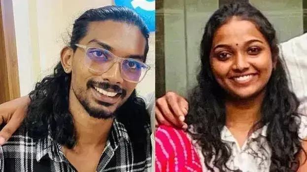 Malappuram में बस-बाइक की टक्कर में युवक और महिला की मौत Malappuram में बस-बाइक की टक्कर में युवक और महिला की मौत