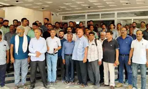 Una में ठेकेदारों ने 20 अप्रैल तक भुगतान की मांग की
