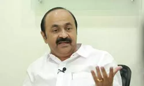 वकीलों के कार्यक्रम में एसएफआई का घुसना उपद्रव था CPM को इसे भंग कर देना चाहिए