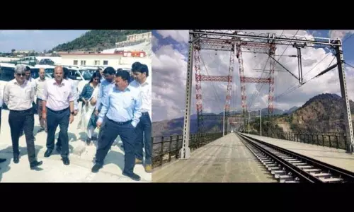 मुख्य सचिव ने Reasi के प्रतिष्ठित रेल पुलों के पर्यटन को बढ़ावा देने पर जोर दिया मुख्य सचिव ने Reasi के प्रतिष्ठित रेल पुलों के पर्यटन को बढ़ावा देने पर जोर दिया