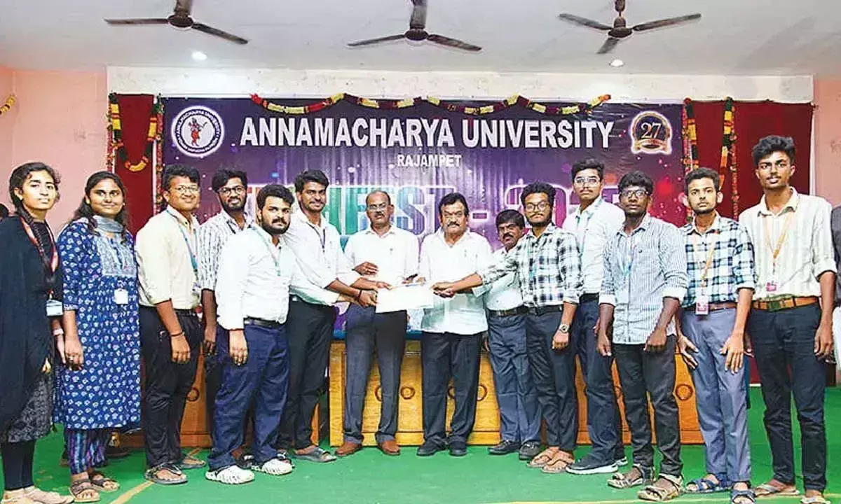 Andhra: अन्नमचार्य विश्वविद्यालय में टेकफेस्ट-2025 का समापन हुआ