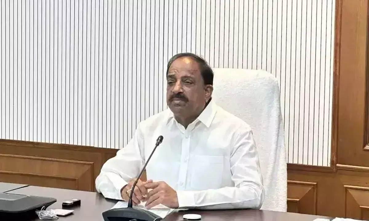 Telangana: मंत्री तुम्माला ने केंद्र की आलोचना की Telangana: मंत्री तुम्माला ने केंद्र की आलोचना की