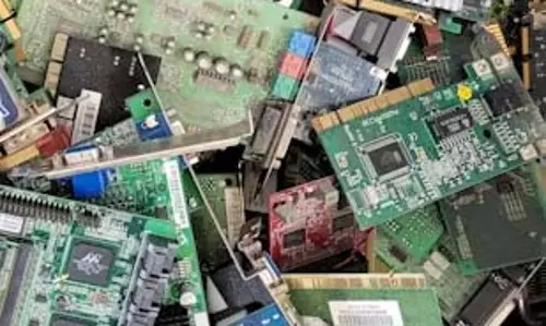 विदेशी कंपनियों ने भारत के e-waste नियमों को लेकर जताई आपत्ति विदेशी कंपनियों ने भारत के e-waste नियमों को लेकर जताई आपत्ति