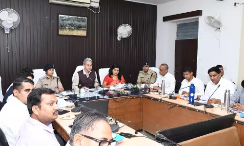 Jaipur: मुख्य सचिव ने जिला स्तरीय अधिकारियों की ली समीक्षा बैठक Jaipur: मुख्य सचिव ने जिला स्तरीय अधिकारियों की ली समीक्षा बैठक