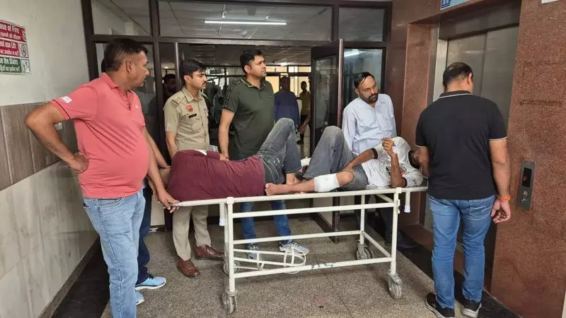 Haryana: कुरुक्षेत्र में गोलीबारी के बाद दो लोग गिरफ्तार Haryana: कुरुक्षेत्र में गोलीबारी के बाद दो लोग गिरफ्तार
