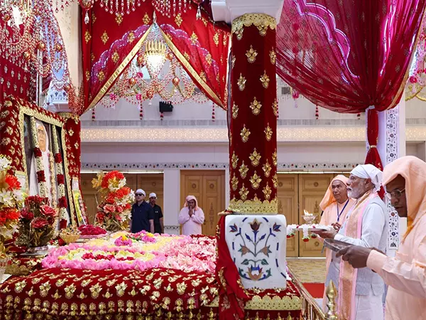 PM Modi ने मध्य प्रदेश में श्री आनंदपुर धाम की यात्रा की मुख्य बातें साझा कीं PM Modi ने मध्य प्रदेश में श्री आनंदपुर धाम की यात्रा की मुख्य बातें साझा कीं