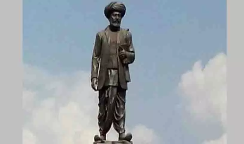 KTR, हरीश राव ने महात्मा फुले को उनकी जयंती पर श्रद्धांजलि अर्पित की KTR, हरीश राव ने महात्मा फुले को उनकी जयंती पर श्रद्धांजलि अर्पित की