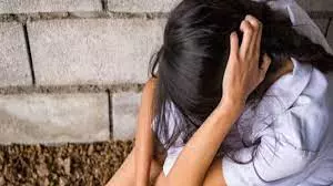 Maihar: नाबालिग से दुष्कर्म, आरोपी भाई गिरफ्तार Maihar: नाबालिग से दुष्कर्म, आरोपी भाई गिरफ्तार