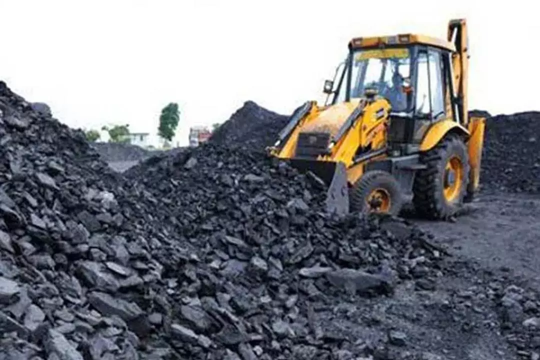 Odisha : सुंदरगढ़ में अवैध कोयला खनन के आरोप में 4 लोग गिरफ्तार Odisha : सुंदरगढ़ में अवैध कोयला खनन के आरोप में 4 लोग गिरफ्तार