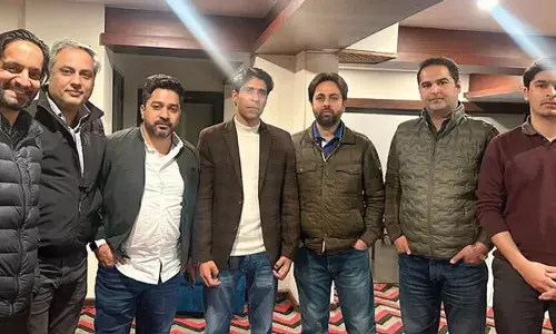 CII जम्मू-कश्मीर पर्यटन पैनल की पहली बैठक श्रीनगर में आयोजित हुई