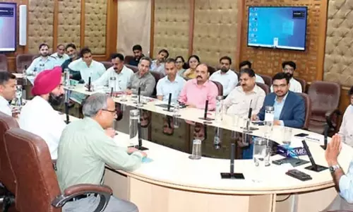 उद्यमिता और रोजगार पर सरकार का फोकस: उपमुख्यमंत्री उद्यमिता और रोजगार पर सरकार का फोकस: उपमुख्यमंत्री
