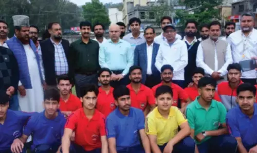राजौरी दिवस खेल मेले में 200 छात्रों ने उत्साहपूर्वक भाग लिया